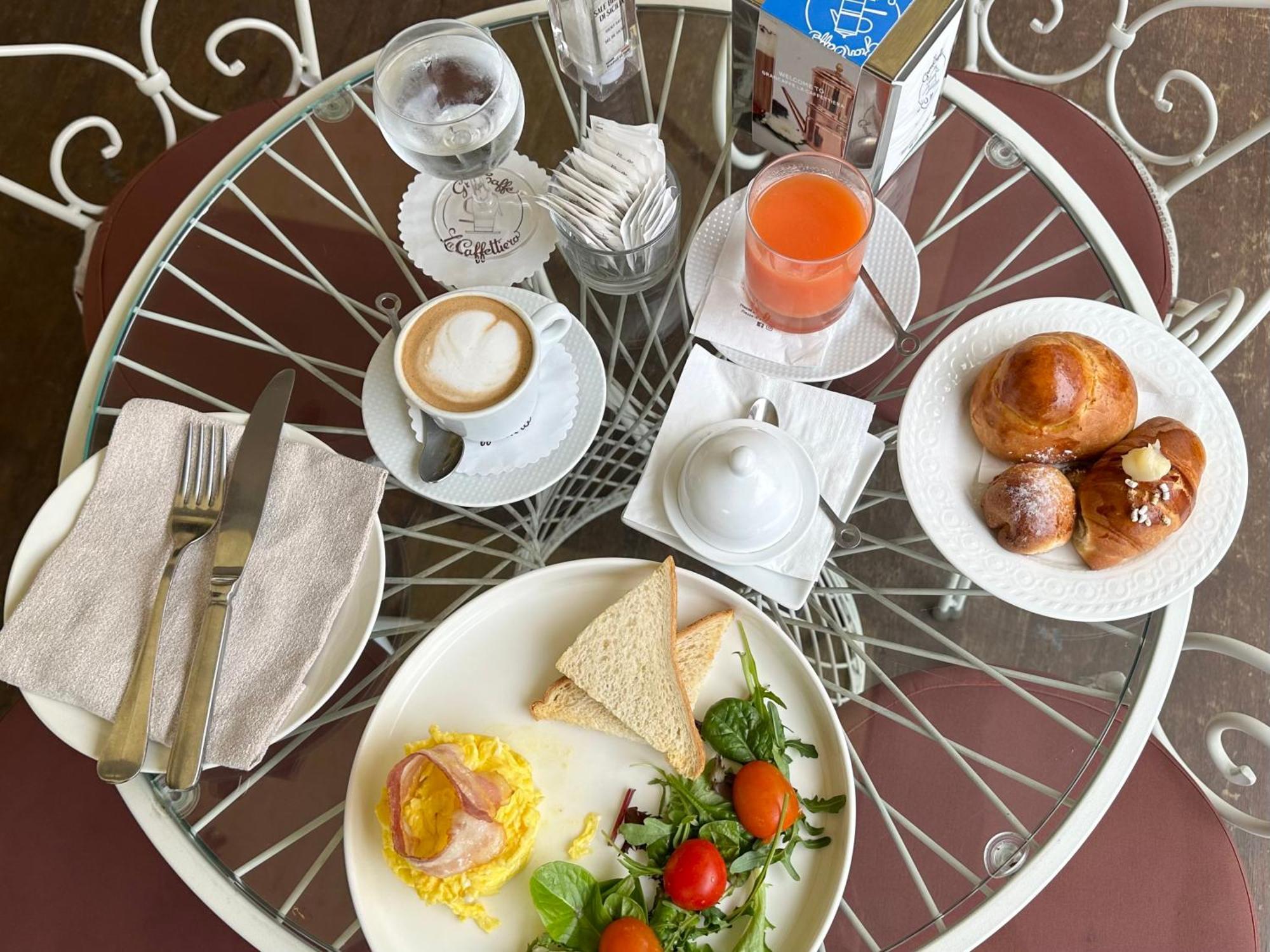 Insogno Suites Napoli Esterno foto