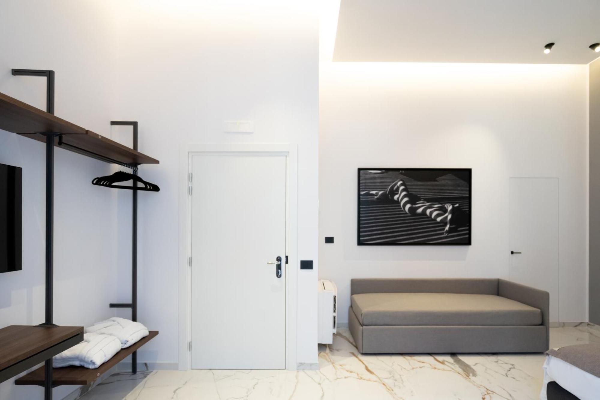 Insogno Suites Napoli Esterno foto