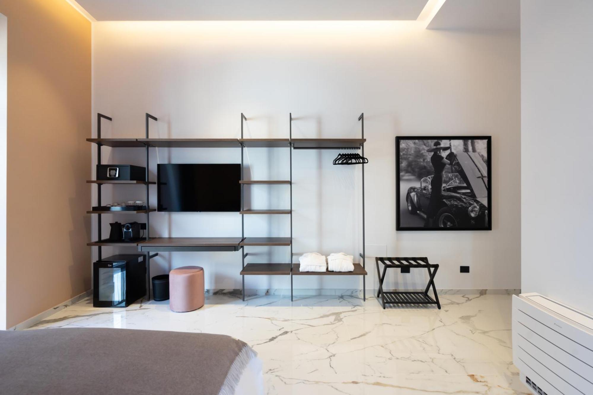 Insogno Suites Napoli Esterno foto